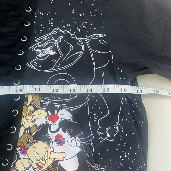 Vintage Space Jam T Shirt Womens Medium Looney Tunes Black Laced Short Sleeve - Picture 6 of 7